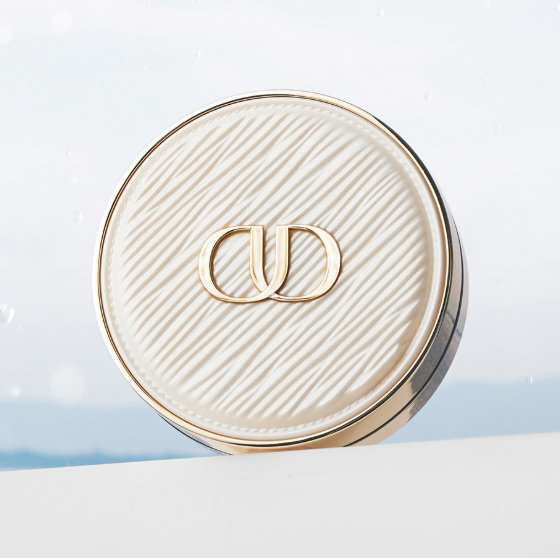 CHÈRE JEANNE Fond de teint lumière dorée cushion 14g #Dewy - Country Beautie